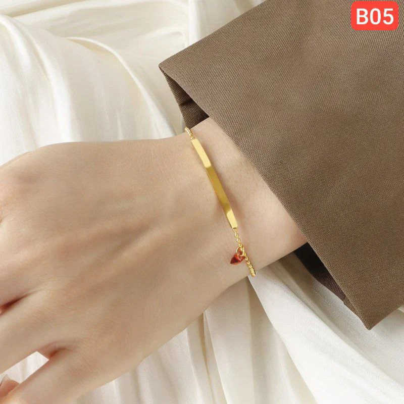 Red Diamond Love Smiling Bracelet – B05 (Titanium Steel | Color Guaranteed)