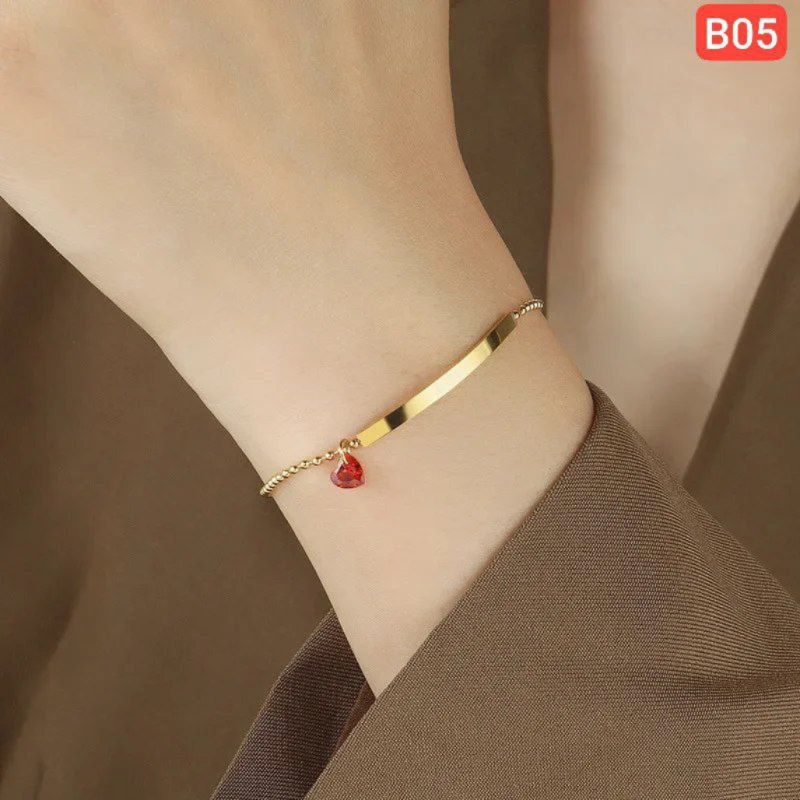 Red Diamond Love Smiling Bracelet – B05 (Titanium Steel | Color Guaranteed)