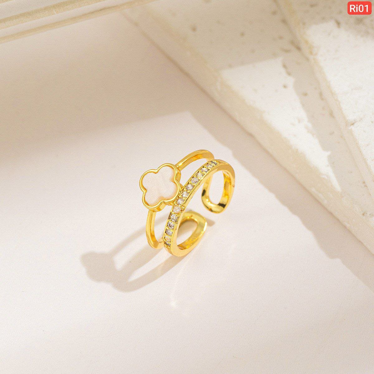 Royal Shine 22K Gold-Plated Ring – R03